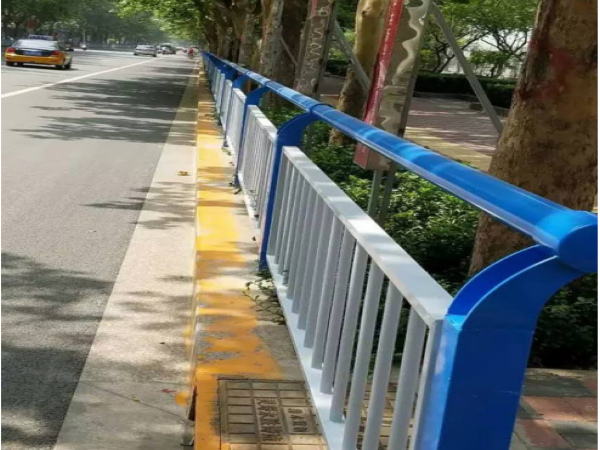 道路护栏
