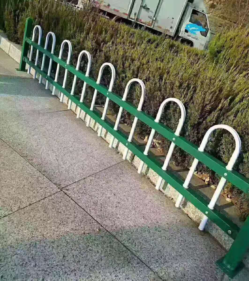 u型草坪围栏