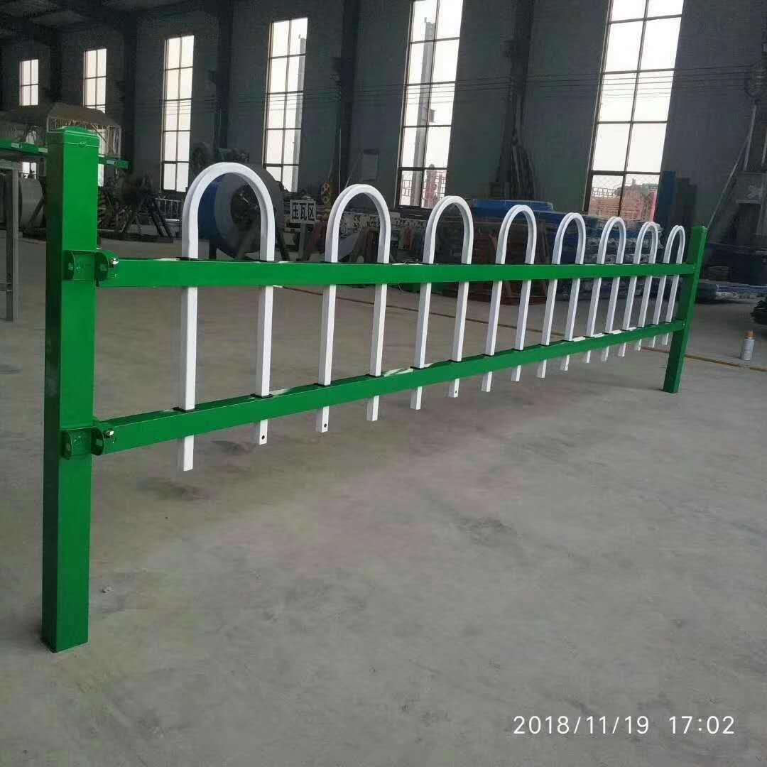 u型草坪围栏
